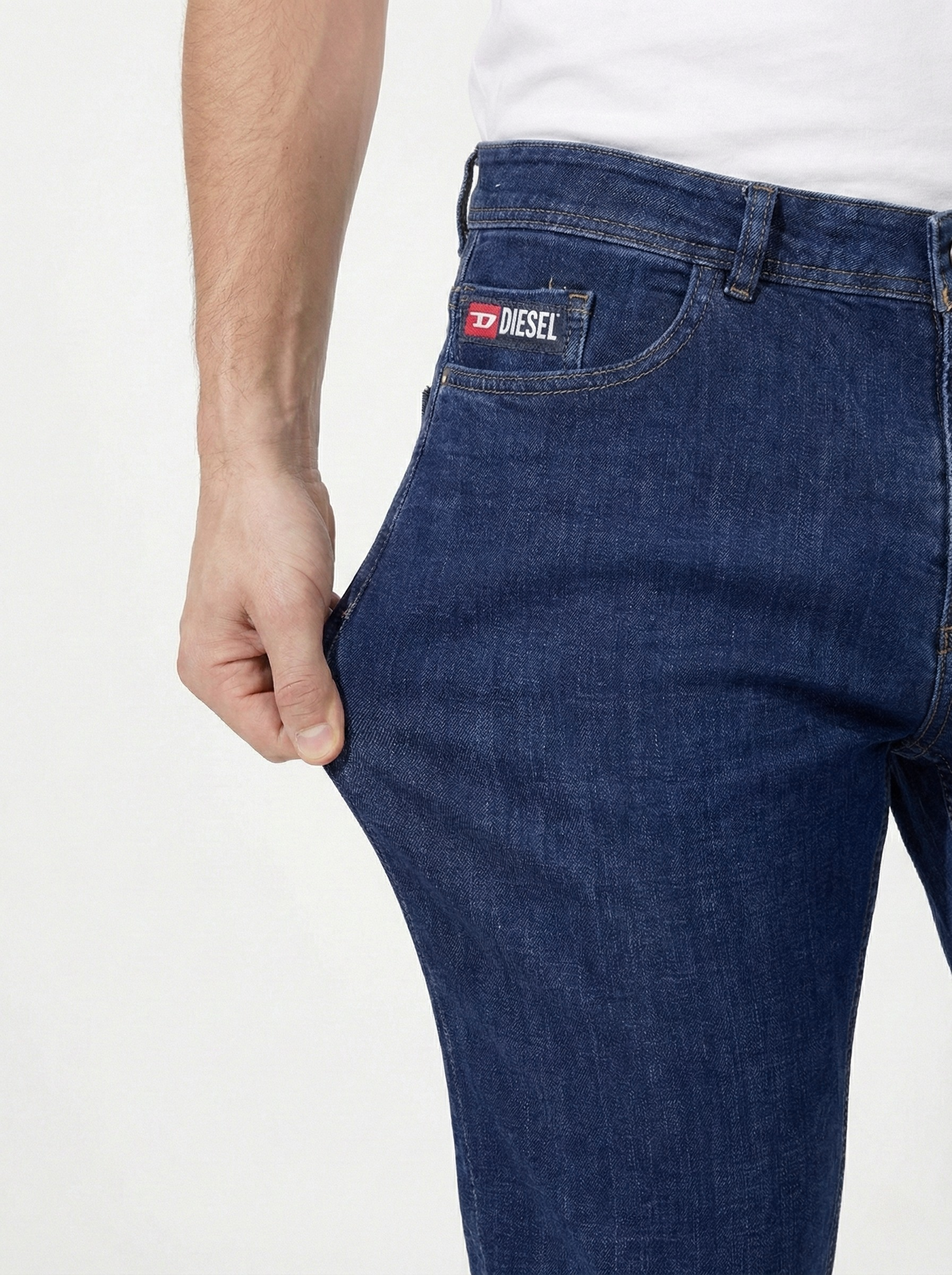 Diesel Mavi Regular Fit Jean